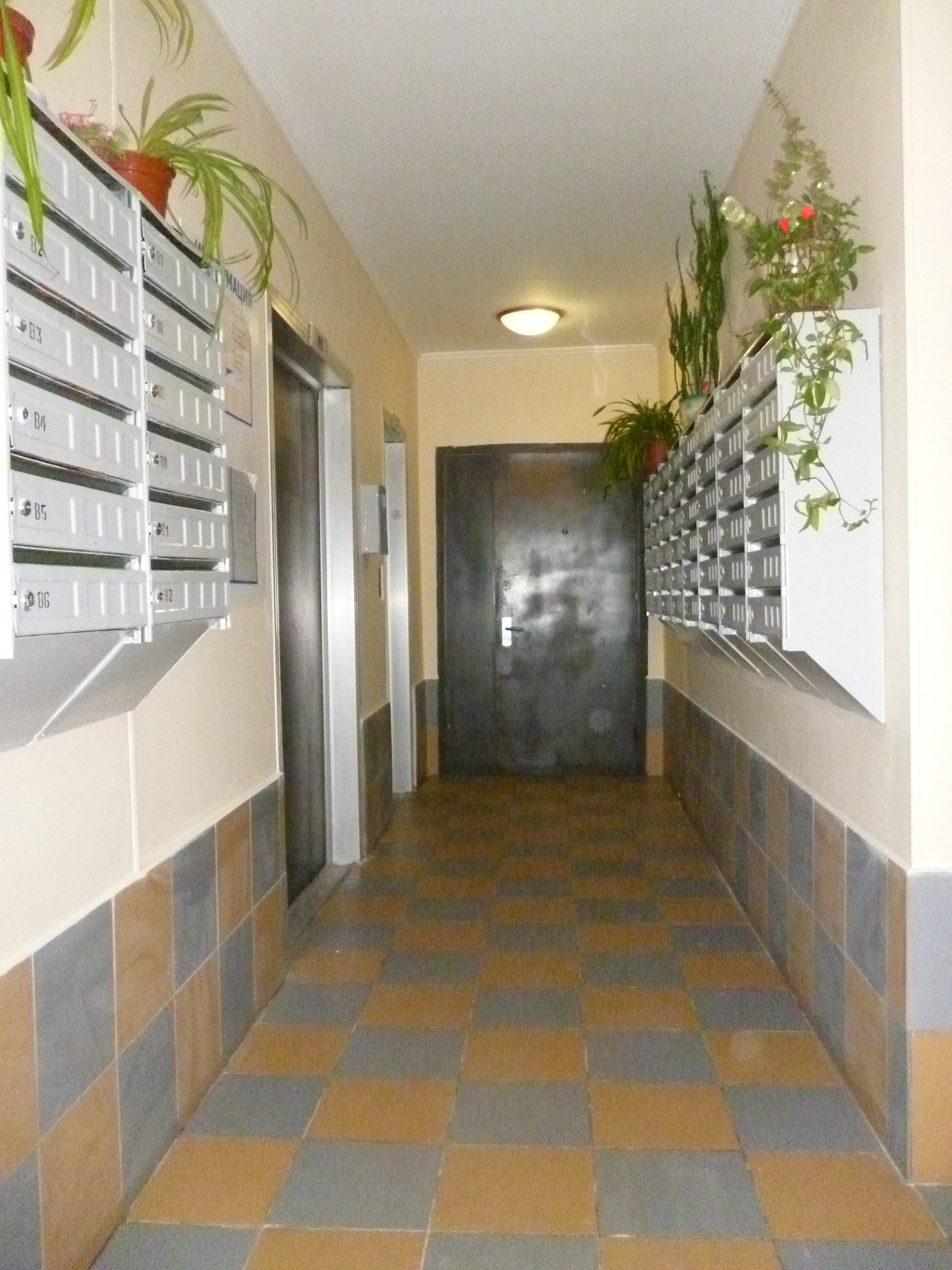 ул. Наметкина, д.9, корп. 1, под. 3
