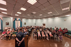Урок безопасности от спасателей: пожарные приехали в гости к ребятам из санатория